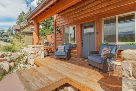 Cabin~views~heart Of Town~w&d~fireplace~kitchen Woodland Park